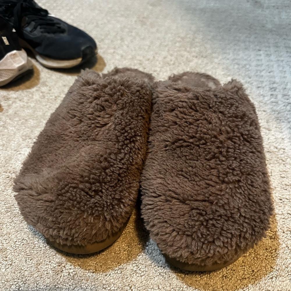 UGG Cozy Brown Fuzzy Slippers